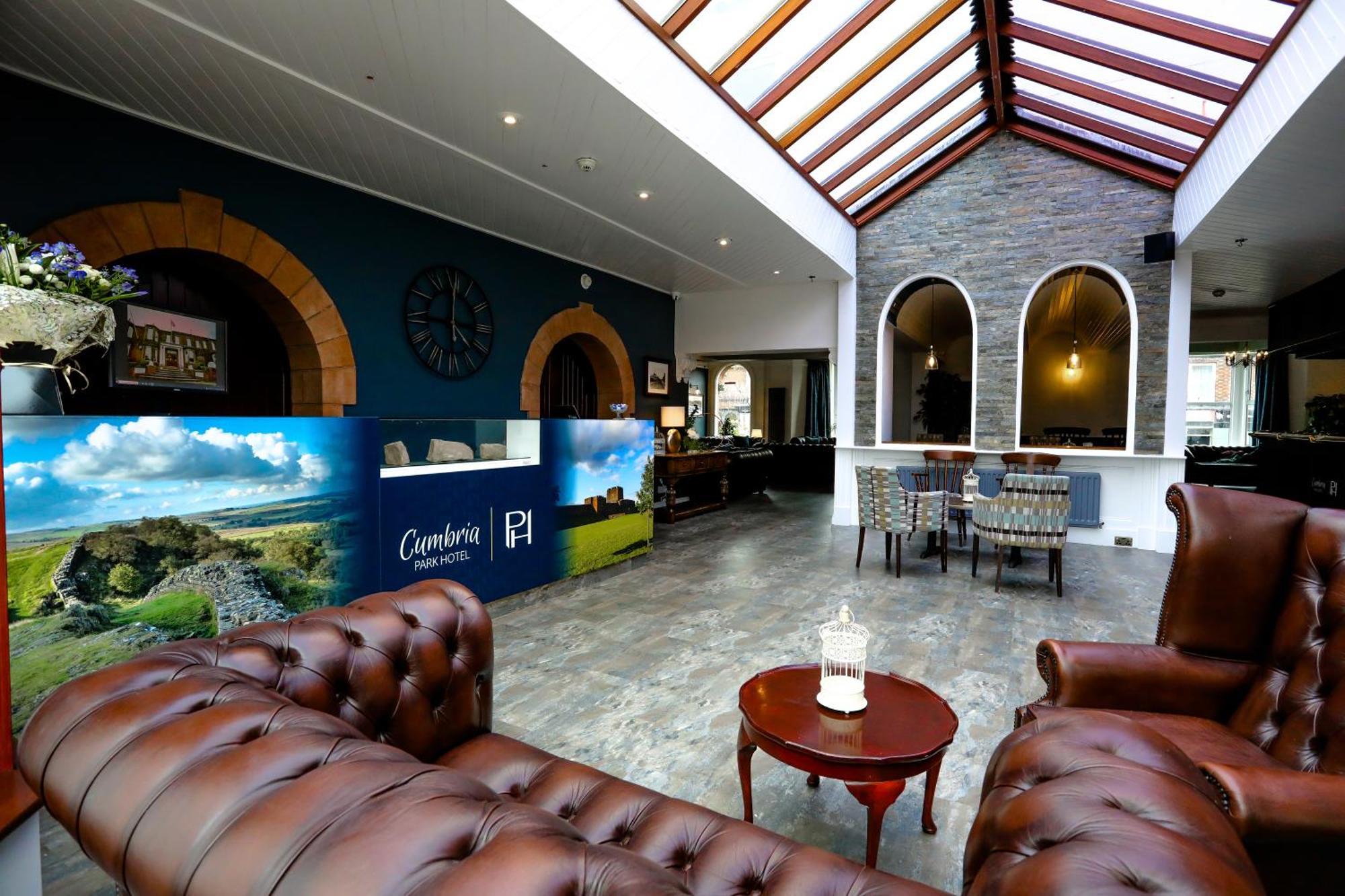 קרליסל Cumbria Park Hotel מראה חיצוני תמונה